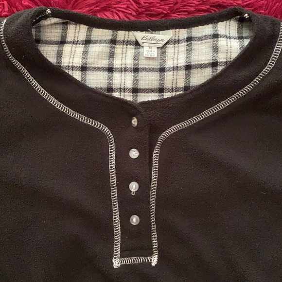 Kathryn fleece sleepwear long-sleeve top - Picture 4 of 11